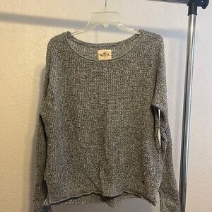 Medium women’s Hollister sweater